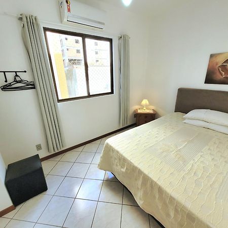 Apartamento 200 Metros Da Praia 03 Quartos Com Ar Condicionado - Meia Praia - Итапема Екстериор снимка