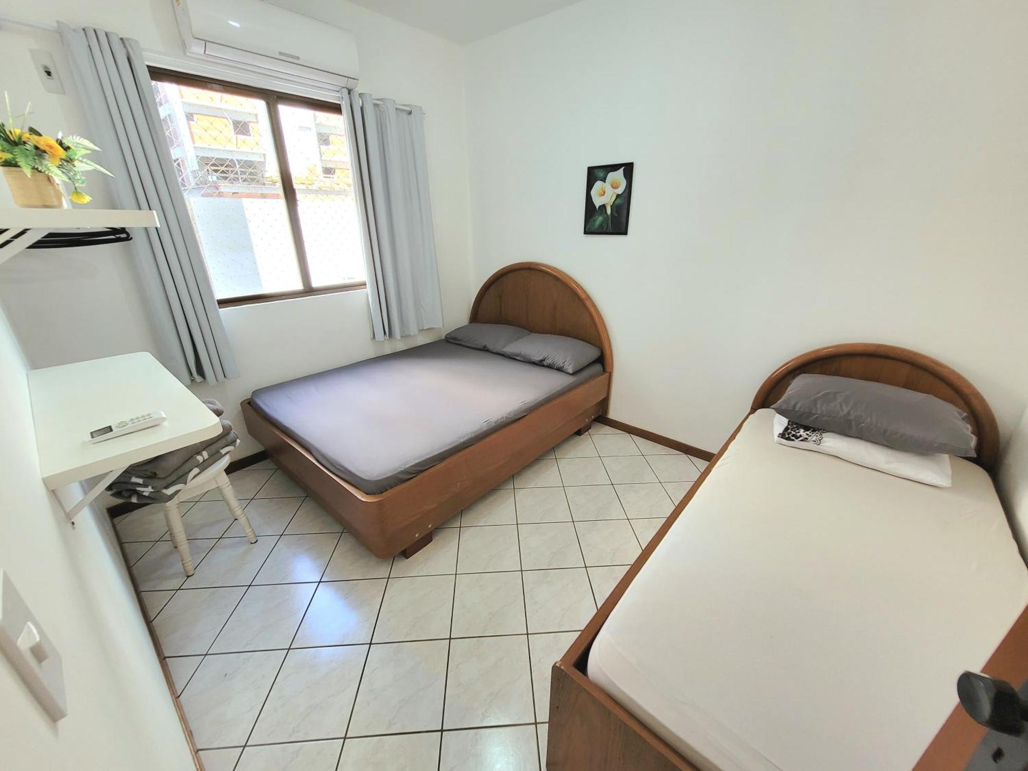 Apartamento 200 Metros Da Praia 03 Quartos Com Ar Condicionado - Meia Praia - Итапема Екстериор снимка