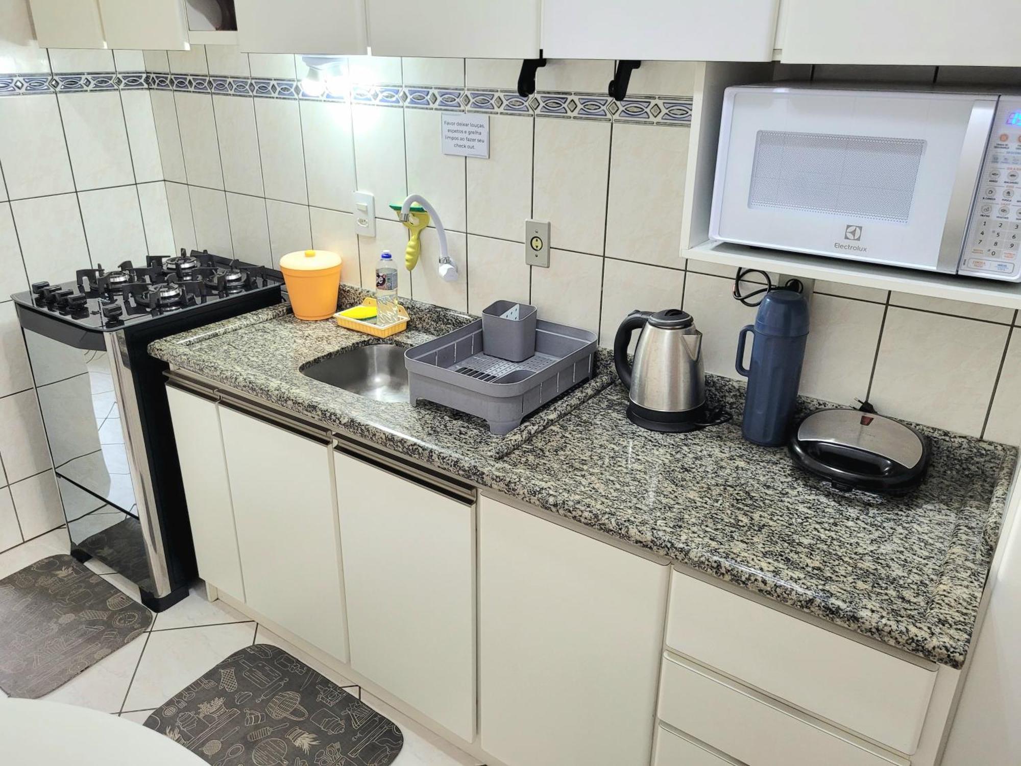 Apartamento 200 Metros Da Praia 03 Quartos Com Ar Condicionado - Meia Praia - Итапема Екстериор снимка